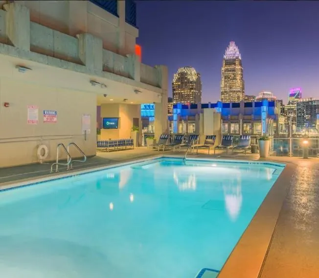 Luxury Apartment With Private Balcony And Amazing City Views Charlotte